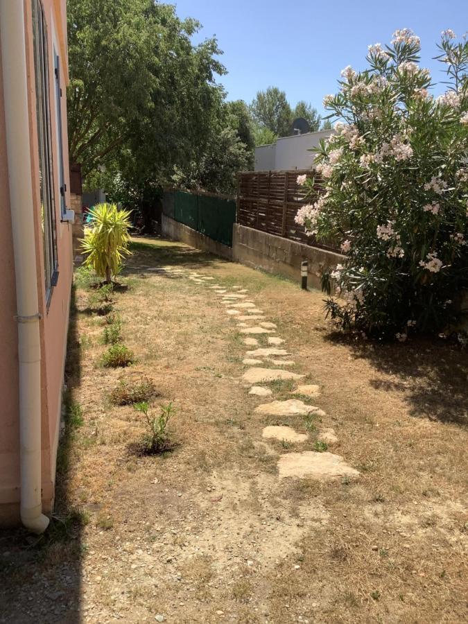 Ferienwohnung Un Sejour Entre Nimes Et Montpellier Souvignargues Exterior foto